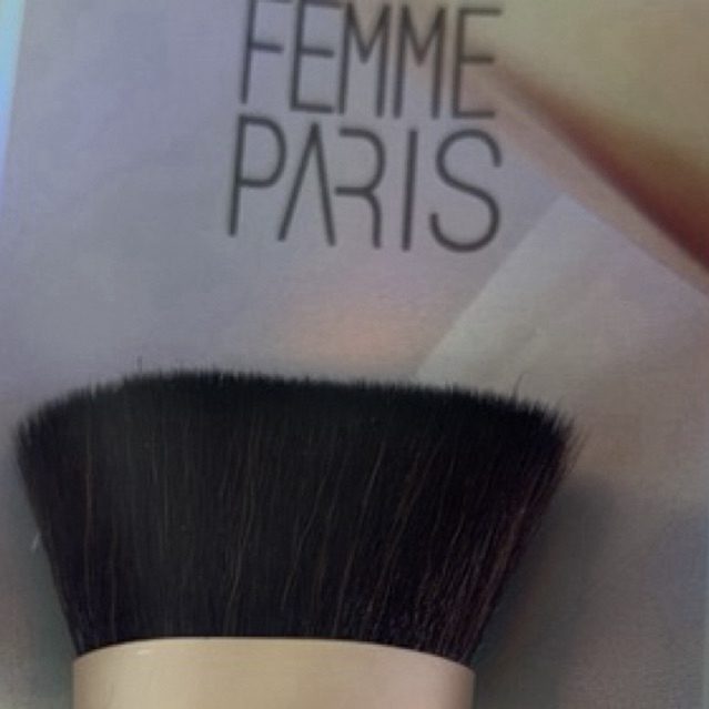 Pincel para Base Femme Paris